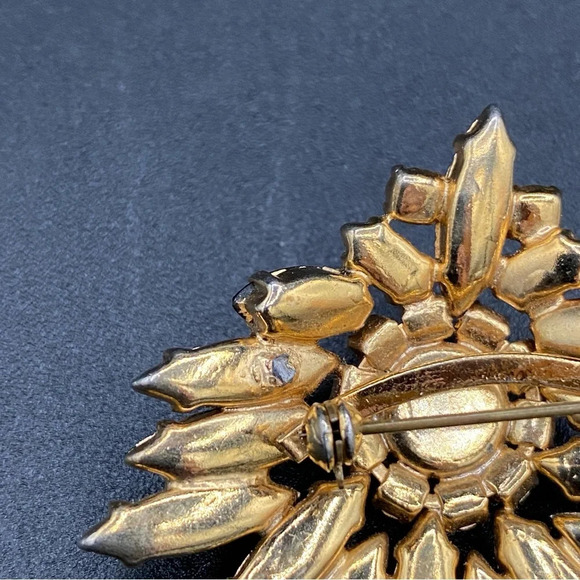 Vintage Navette Amber and Brown AB Rhinestone Brooch - Old Hollywood Style - Picture 8 of 13